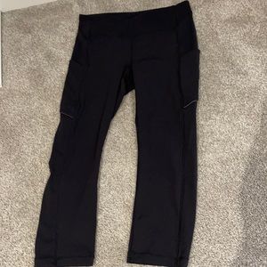 Black lululemon leggings